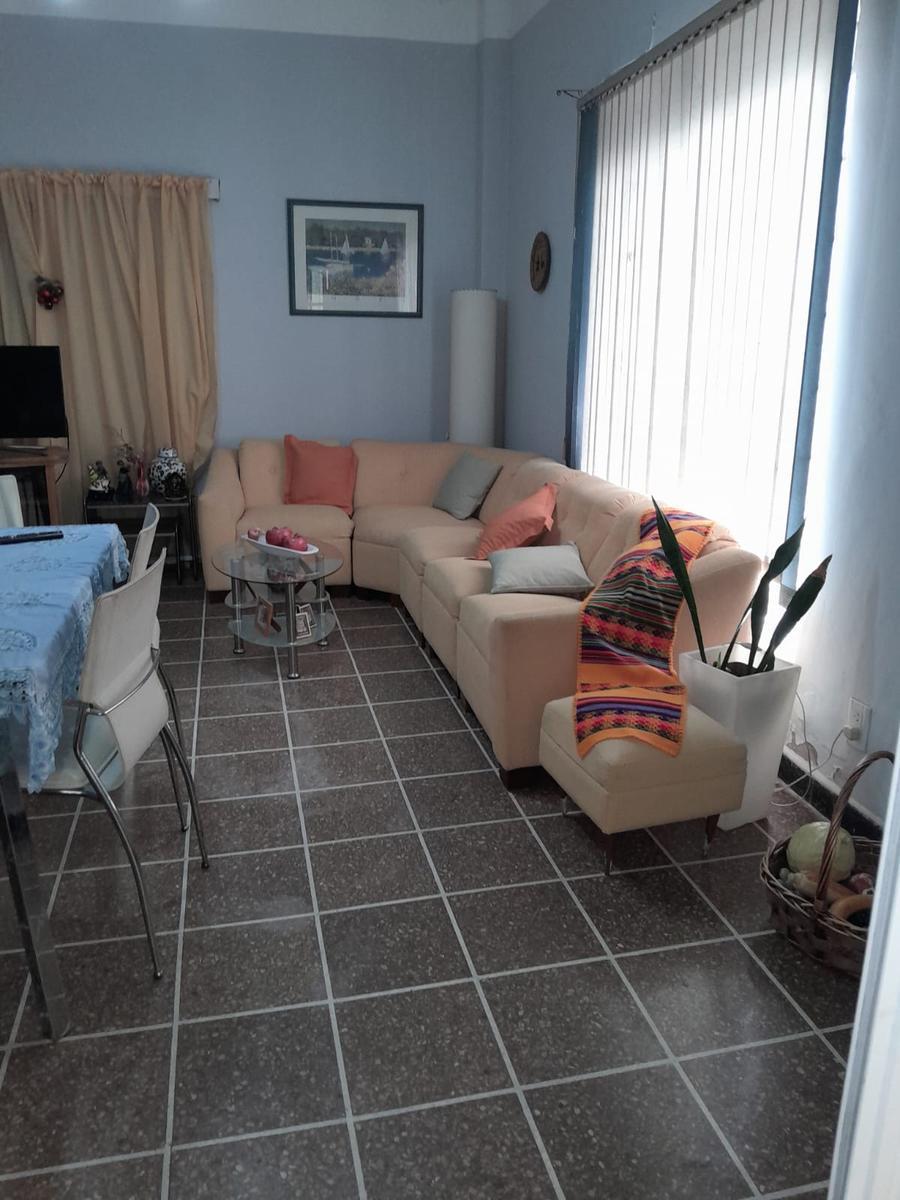 Casa en Villa Pueyrredon 3