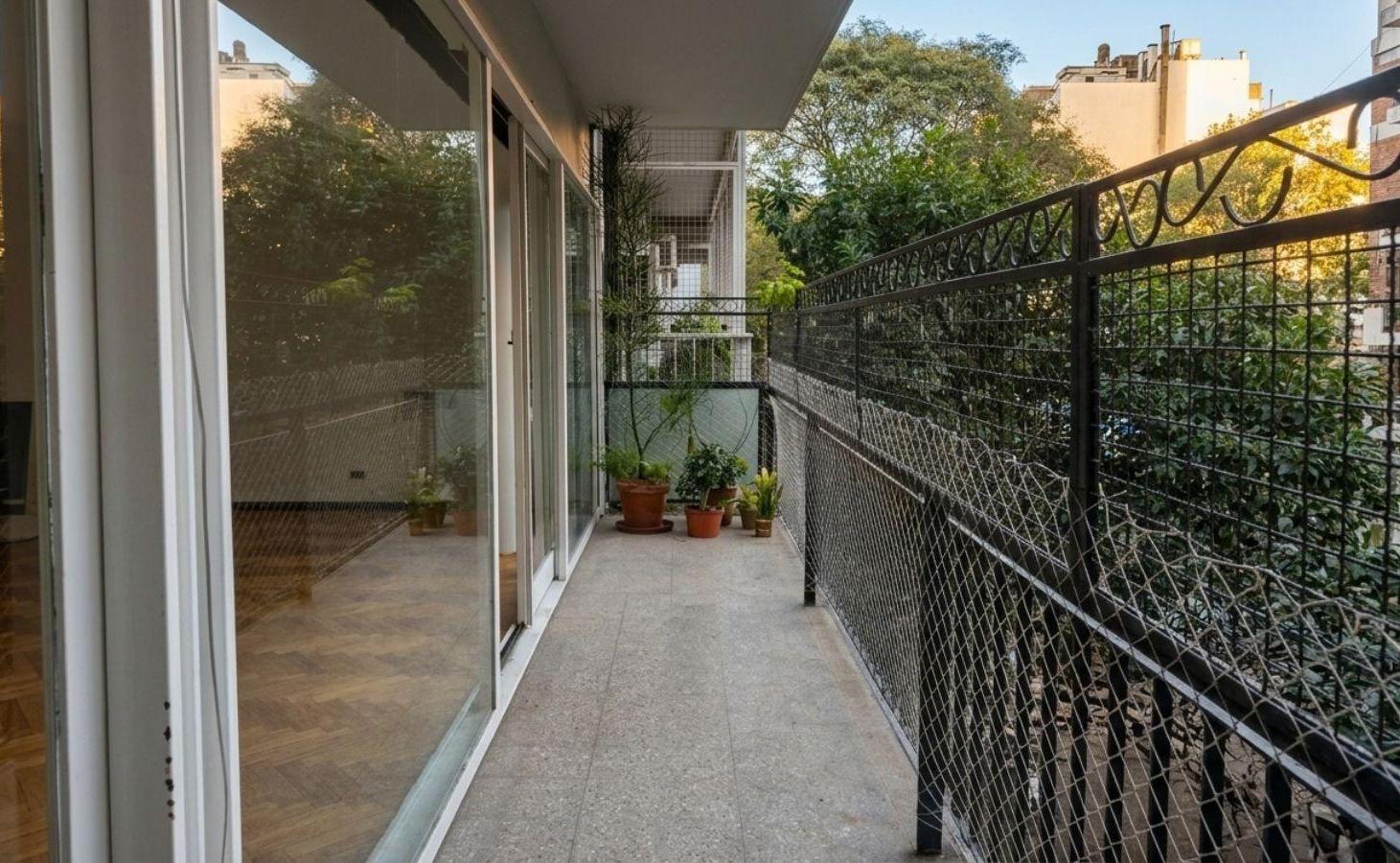 Foto de Alquiler Departamento semi piso al frente c/baulera, imagen 1