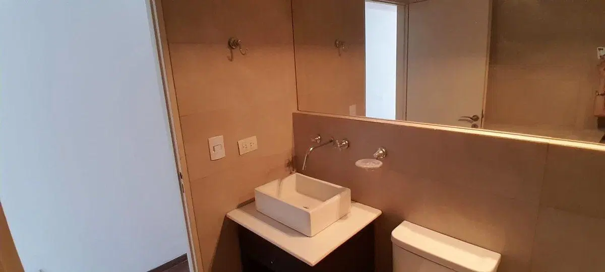 DEPTO MONOAMBIENTE EN ALQUILER C/ COCHERA BELGRANO 2