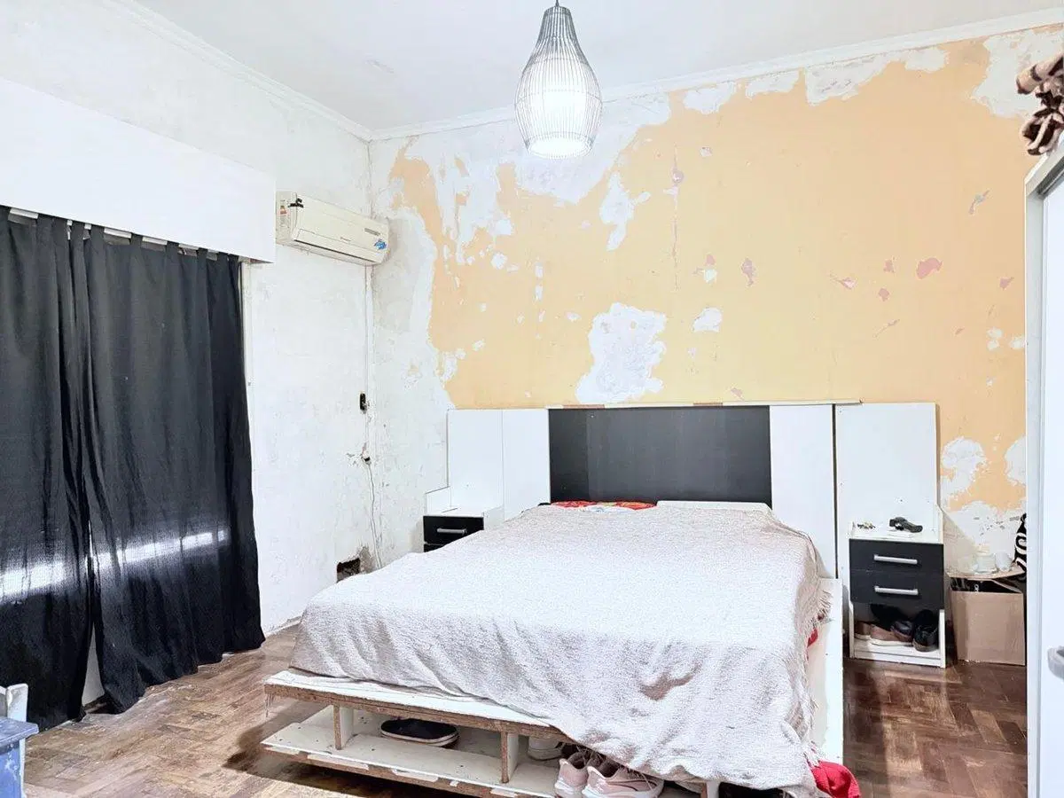 VENTA CASA 3 AMBIENTES CON PH DE 3 AMB EL PALOMAR 4