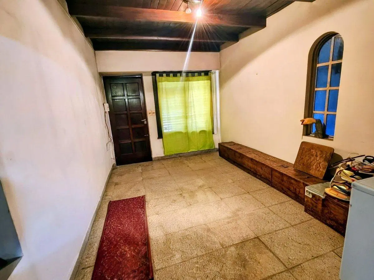 VENTA CASA 3 AMB C/COCHERA PATIO Y JARDIN 5
