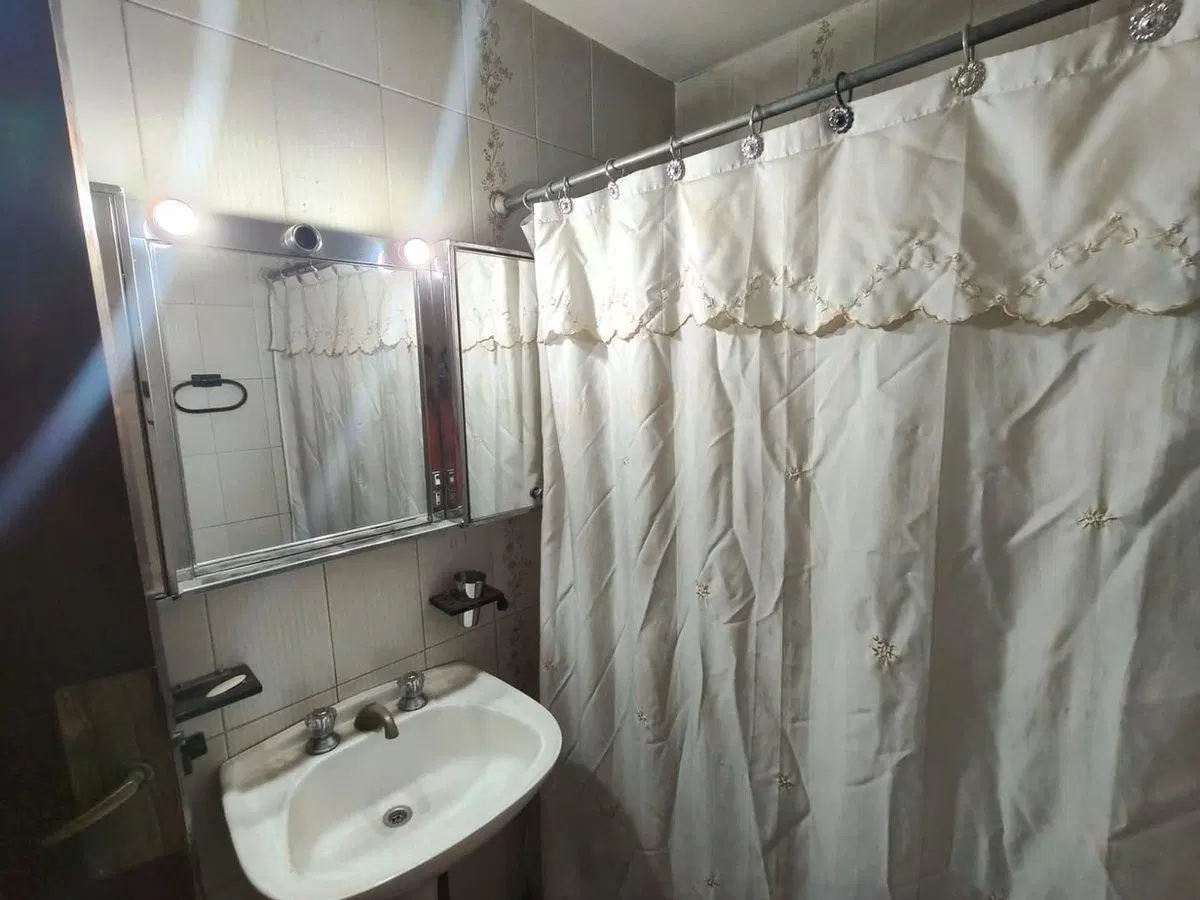 VENTA CASA 3 AMB C/COCHERA PATIO Y JARDIN 3
