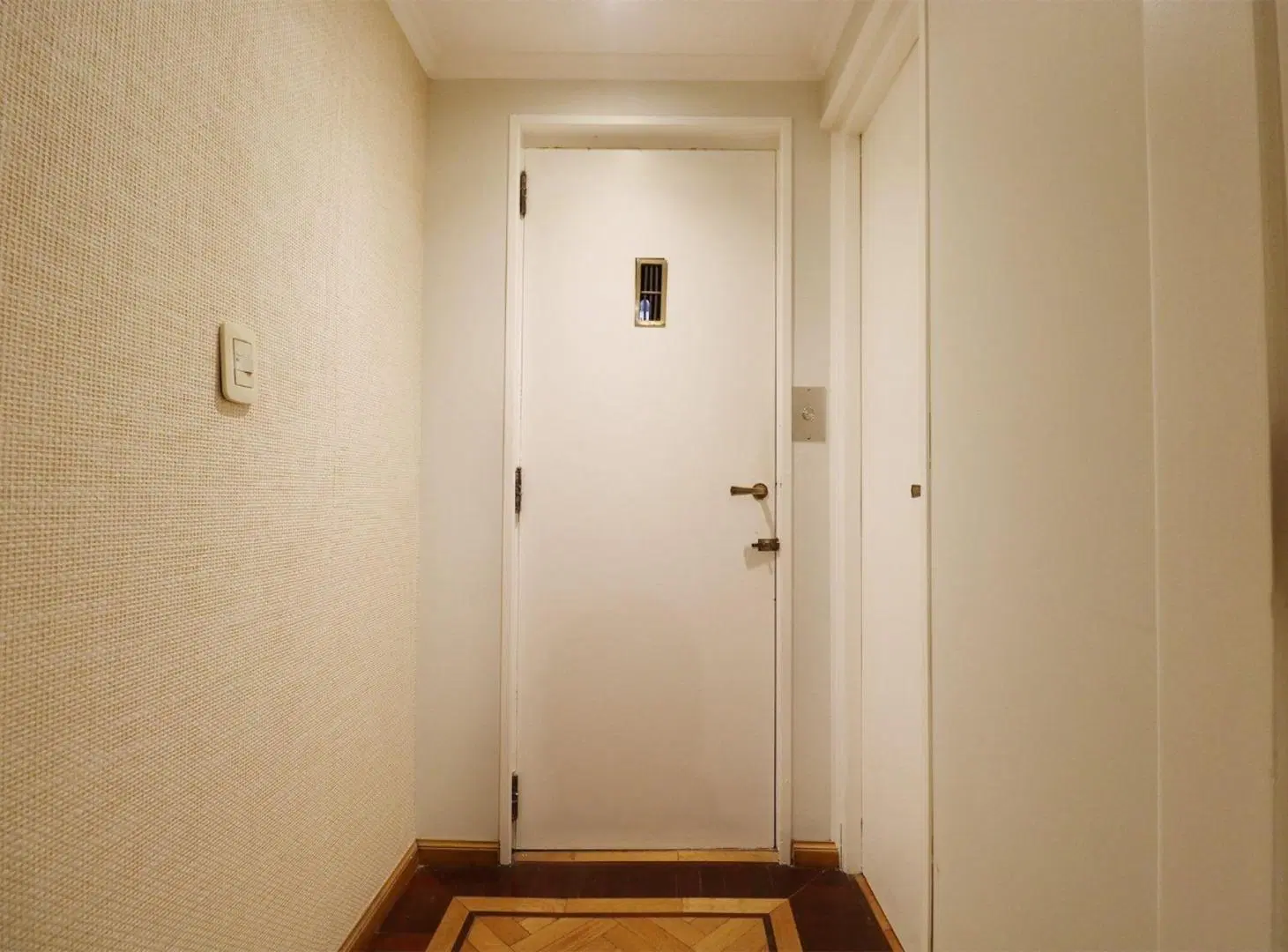SEMIPISO reciclado de categoría c/ cochera y baul 4