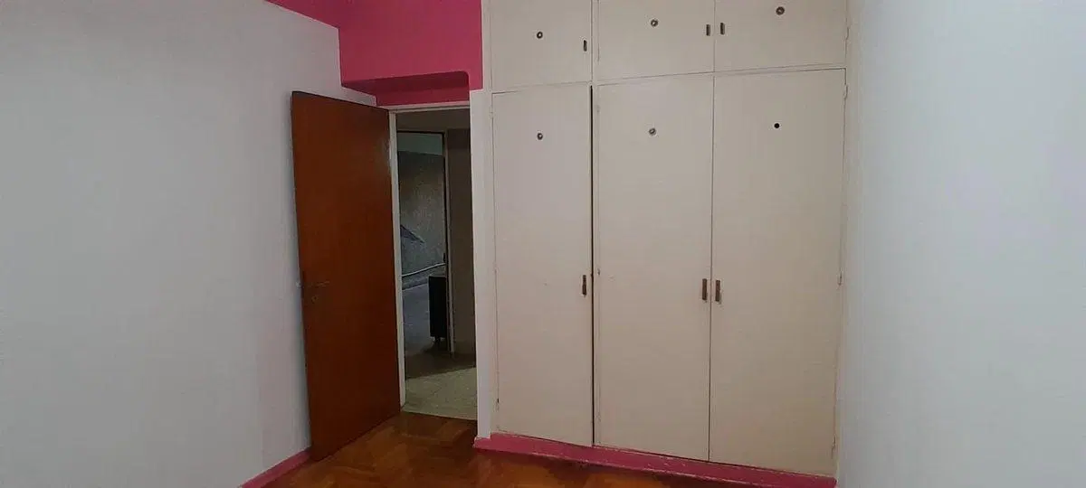 CASA EN ALQUILER 4 AMBIENTES 5