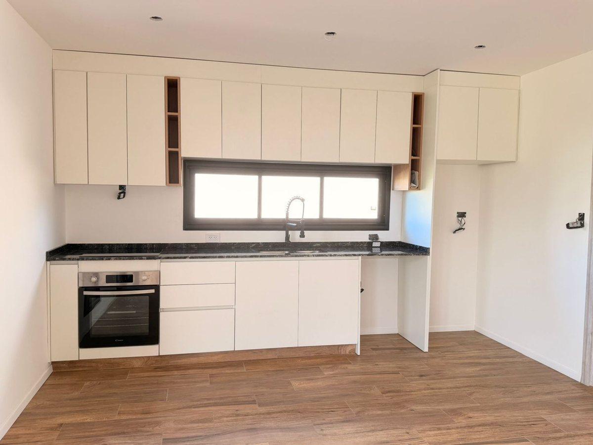 Foto de VENTA CASA A ESTRENAR - 5 AMB PUERTOS DEL LAGO, imagen 5