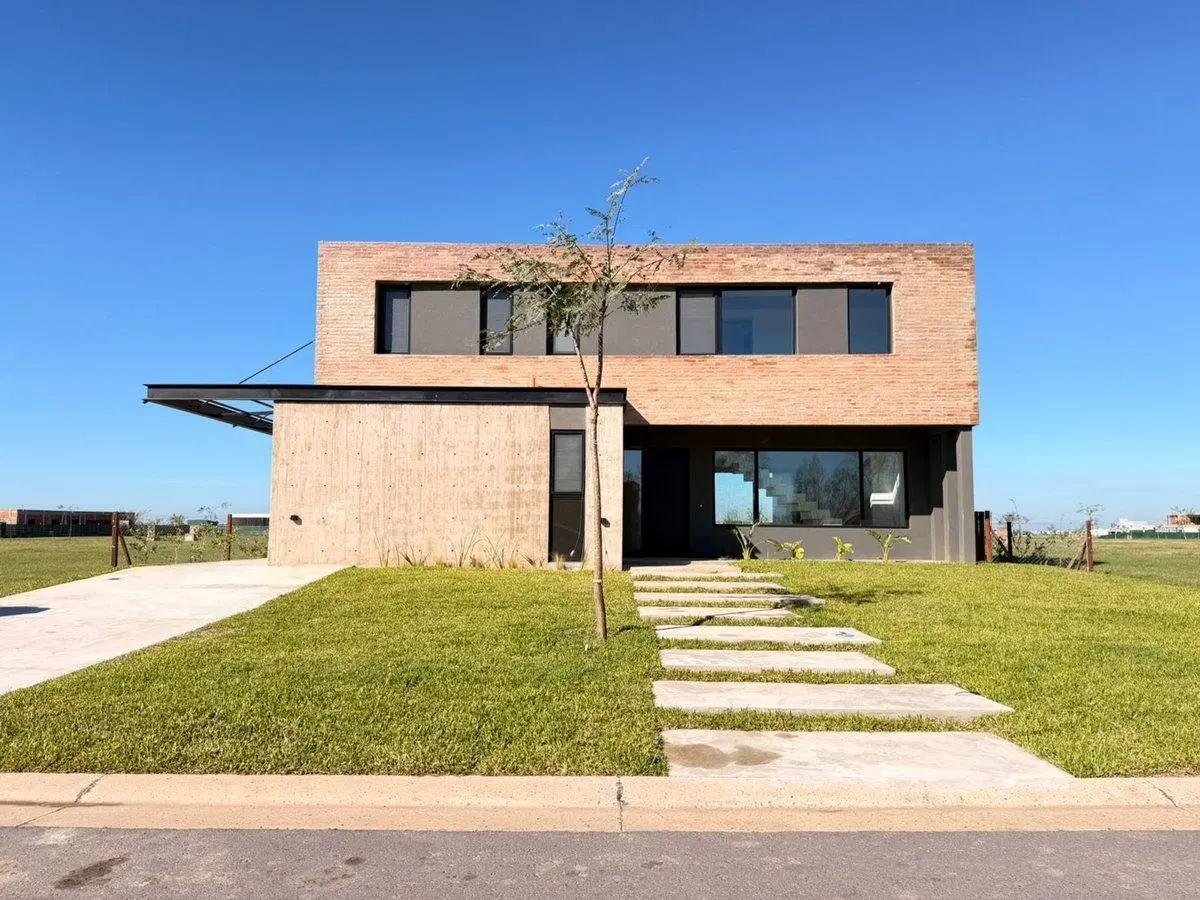 VENTA a ESTRENAR 5 amb Puertos del Lago 8