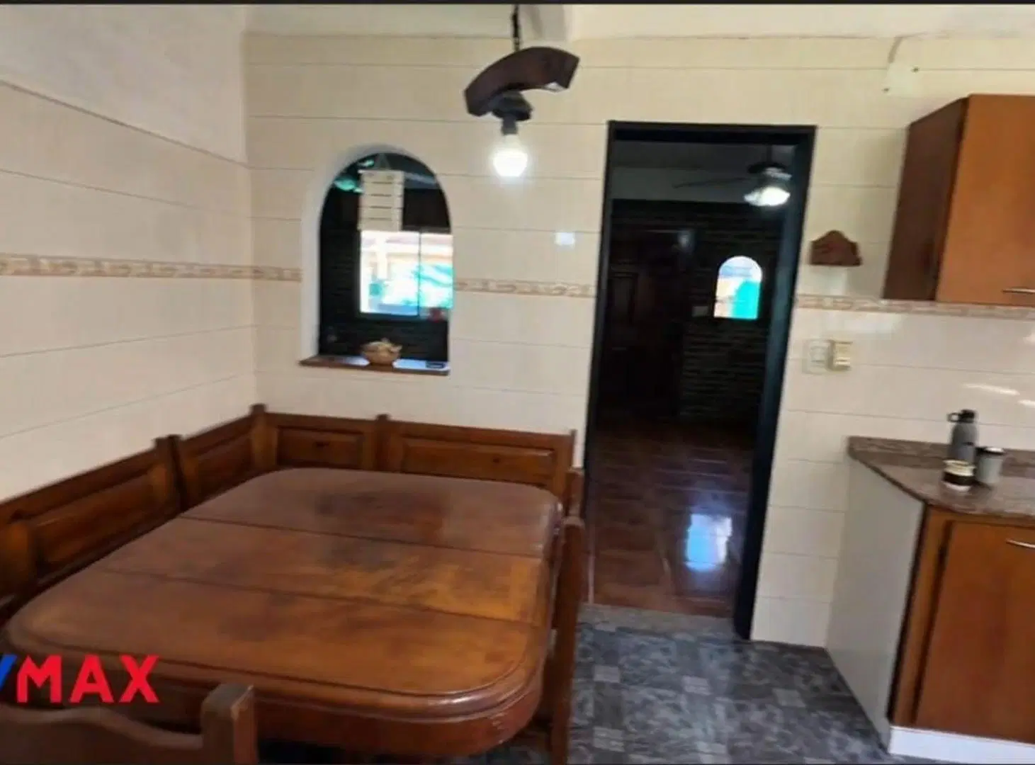 Muy Buena casa en el centro de Garin 8