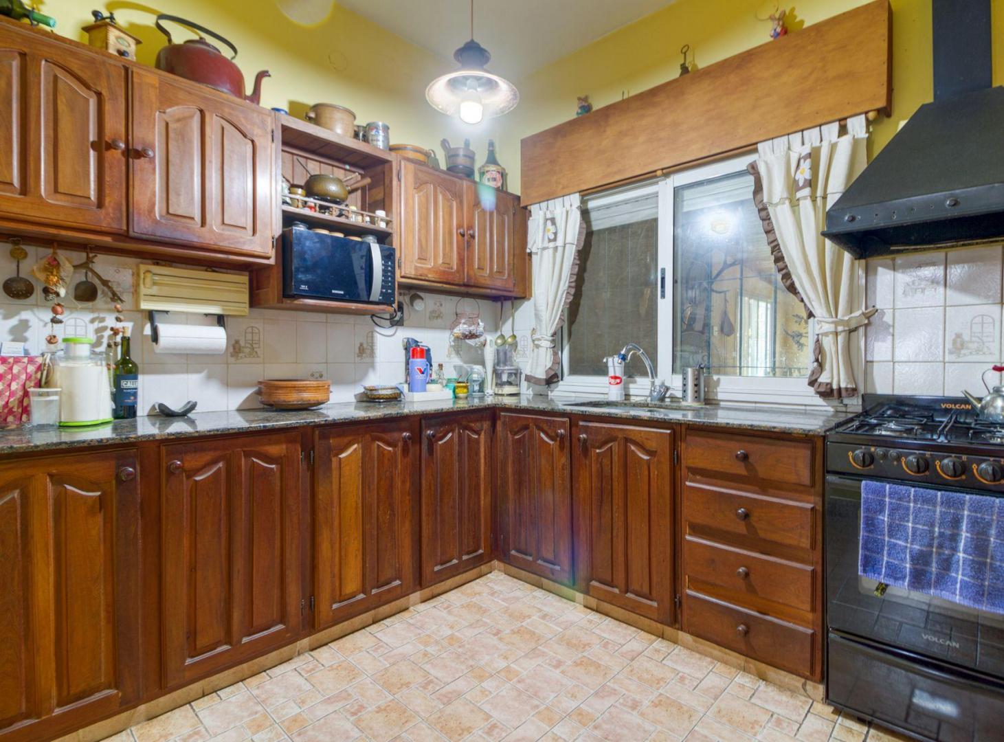 Foto de Venta Casa 3 ambientes, pileta/parque 500 mtr, imagen 1