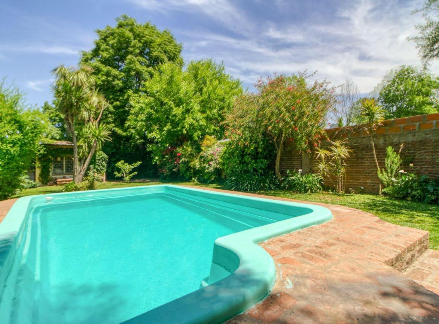 Foto de Venta Casa 3 ambientes, pileta/parque 500 mtr, imagen 2