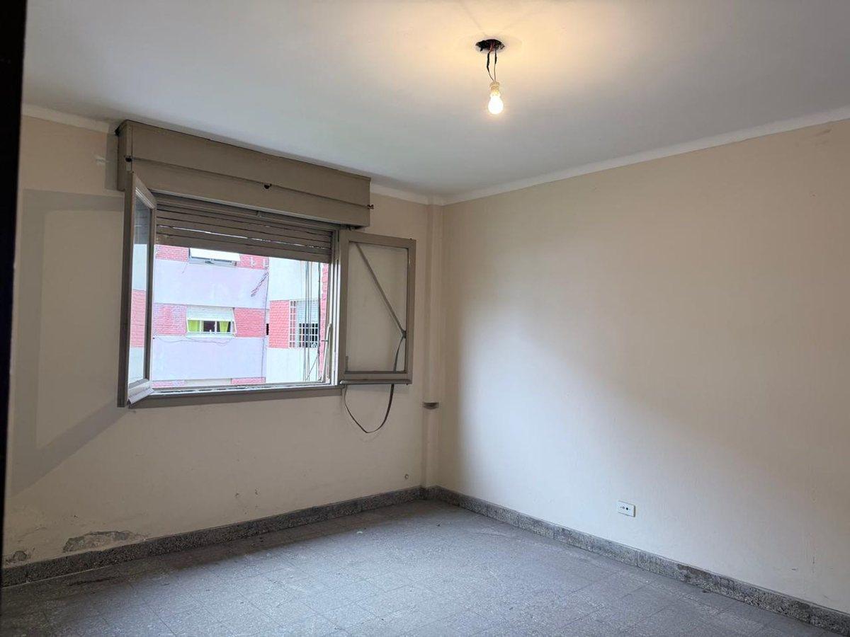 Foto de Venta Departamento 3 Amb A RECICLAR La Boca, imagen 4