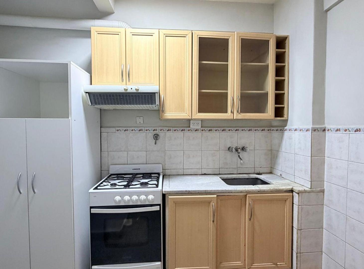 Foto de Alquiler depto semipiso 3 amb con patio., imagen 4
