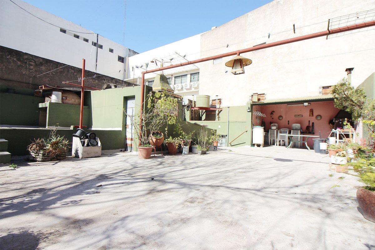Foto de Venta Casa Parque Patricios Garaje APTO CREDITO, imagen 1