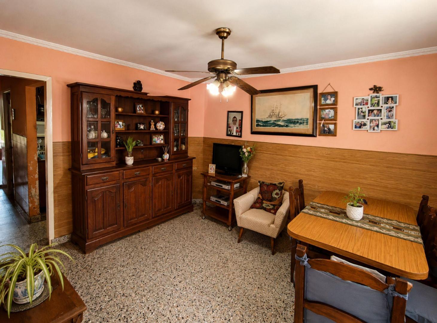 Foto de Venta Casa con Local Burzaco, imagen 5