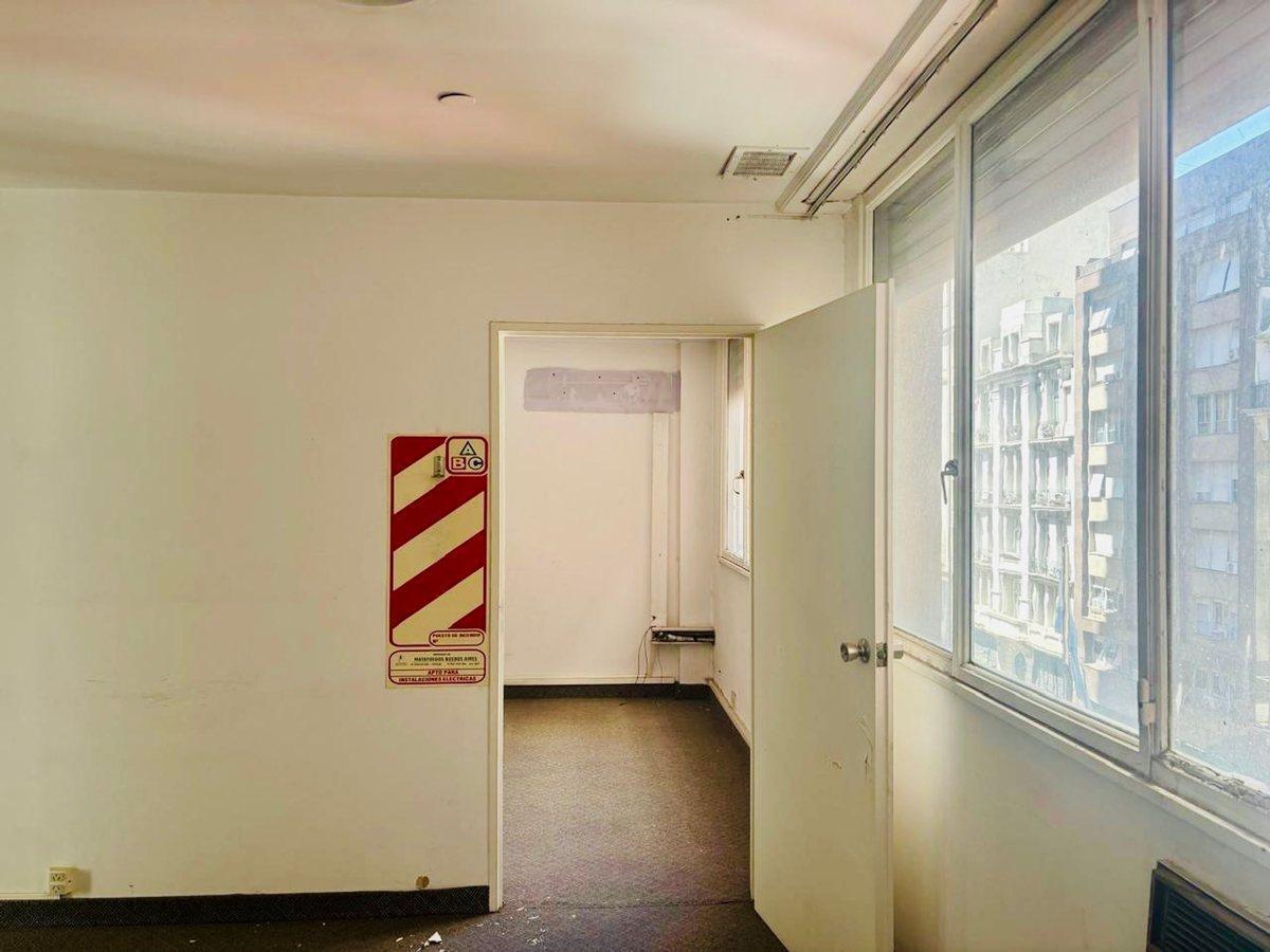 Foto de ALQUILER OFICINA COMERCIAL MICROCENTRO ZONA BANCOS, imagen 1