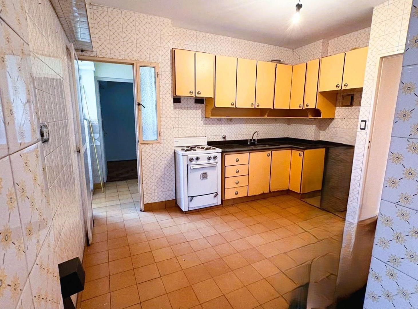 Foto de DEPARTAMENTO 4 AMBIENTES EN ALQUILER VILLA GENERAL, imagen 4