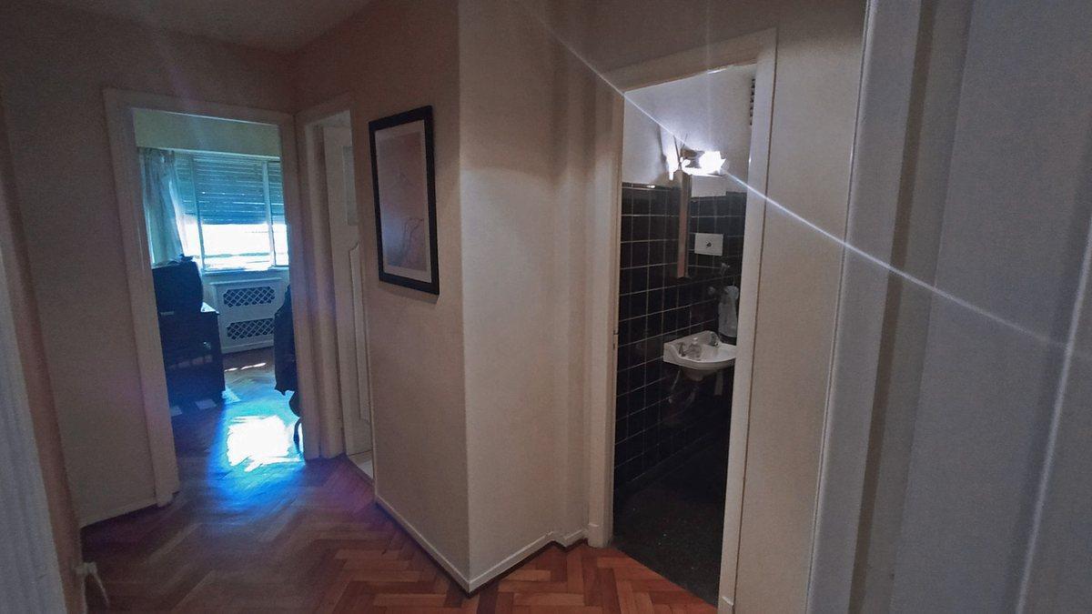 Foto de VENTA ALMAGRO 4 AMB FRENTE/ BALCON, imagen 2