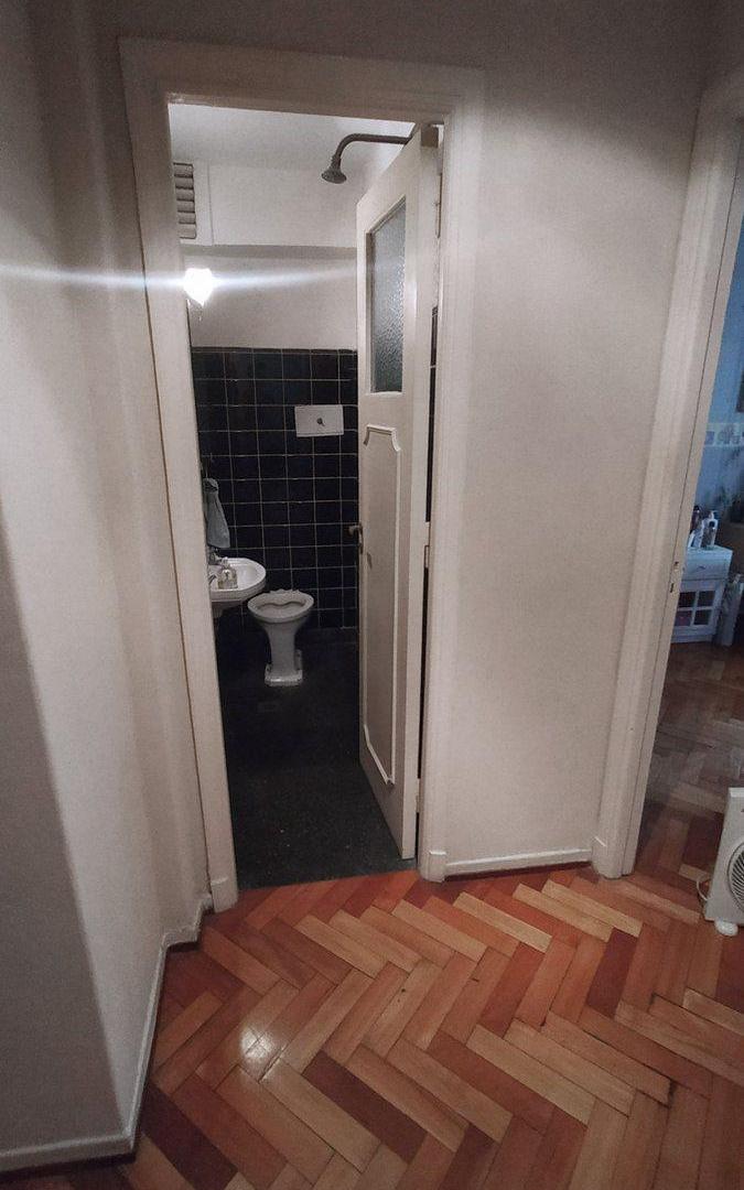 Foto de VENTA ALMAGRO 4 AMB FRENTE/ BALCON, imagen 3