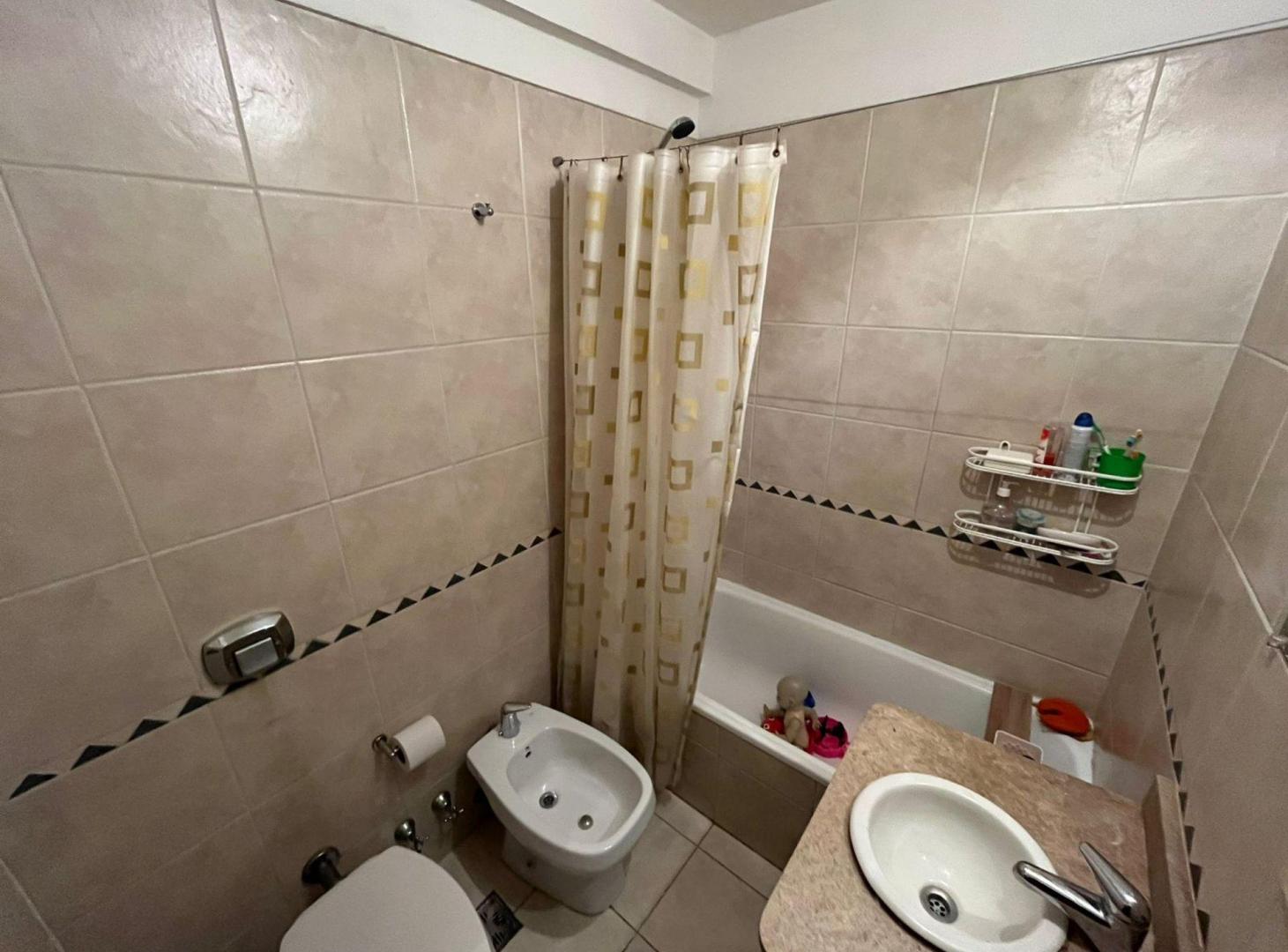 Foto de Venta Departamento 4 amb c/cochera en Caballito, imagen 4