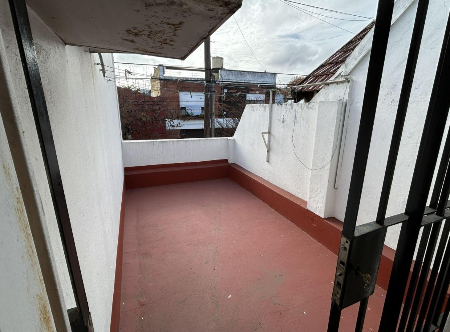 Foto de VENTA SAN MARTIN PH 3 AMB AL FRENTE SIN EXPENSAS, imagen 4