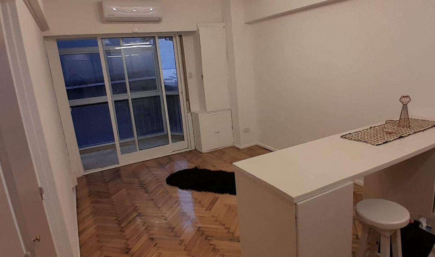 Foto de DEPARTAMENTO 1 AMBIENTE EN ALQUILER BARRIO NORTE C, imagen 4