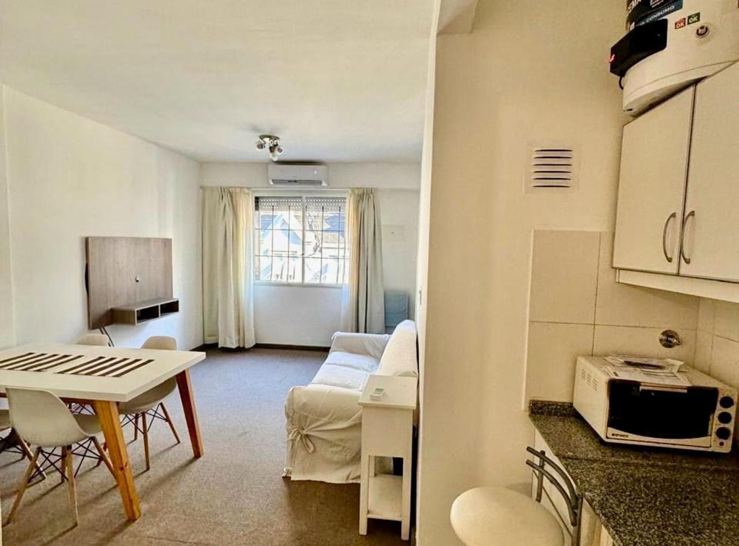 Foto de Venta MonoAmbiente Frente Apto Prof, Recoleta, imagen 2