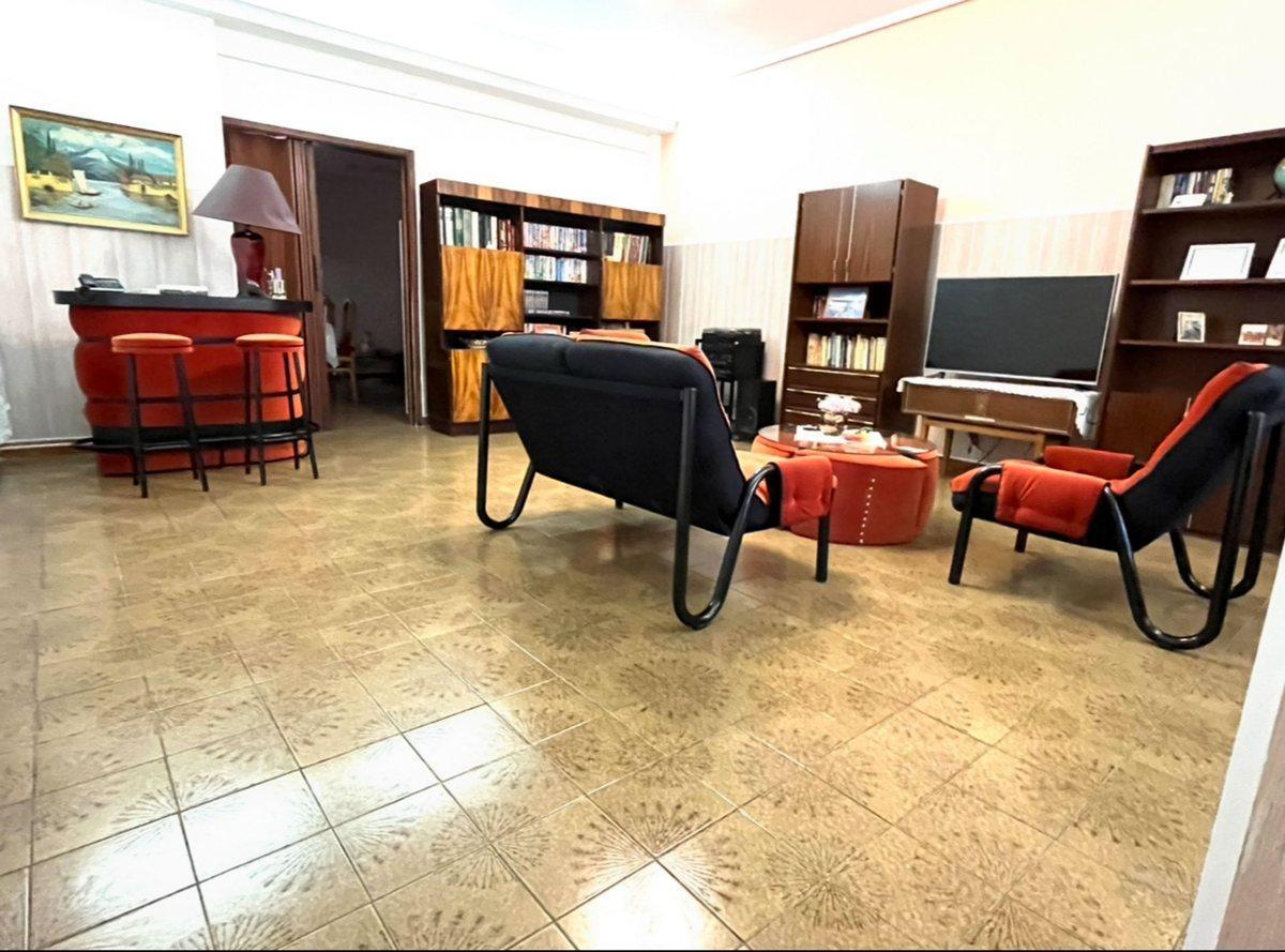 Foto de VENTA CASA LOTE PROPIO 3AMB.COCH PARQUE AVELLANEDA, imagen 2