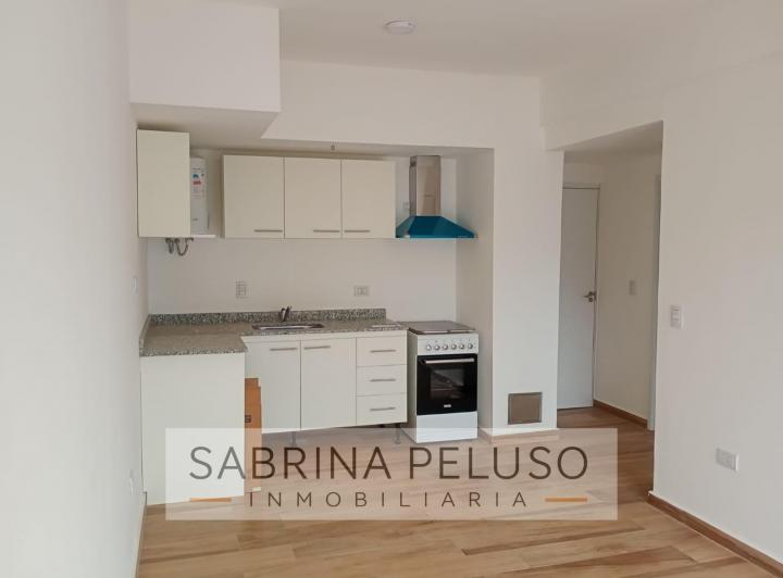 Alquiler Departamento 2 amb. Complejo Maipú y Pagano- Moreno 2