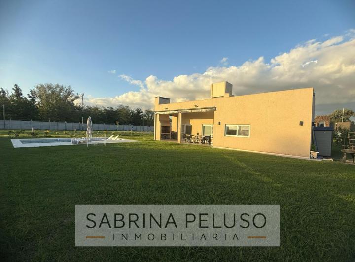 ALQUILER TEMPORARIO-Casa en  Barrio Cerrado prados Del Oeste 4