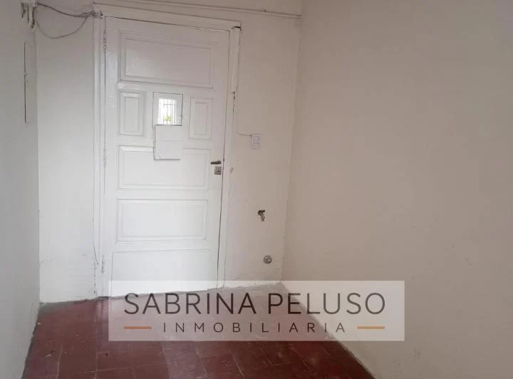 Alquiler Casa en PH al fondo 5 ambientes-Castelar Centro/Lado Norte 5