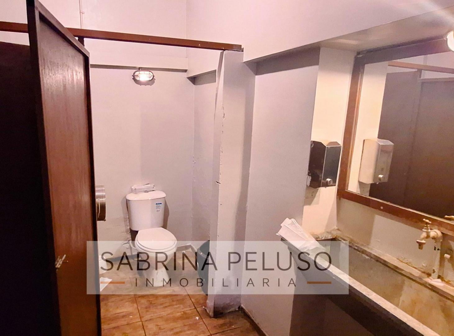 Foto de Venta Y Alquiler Local Comercial En Moreno Centro - Excelente Ubicación, imagen 5