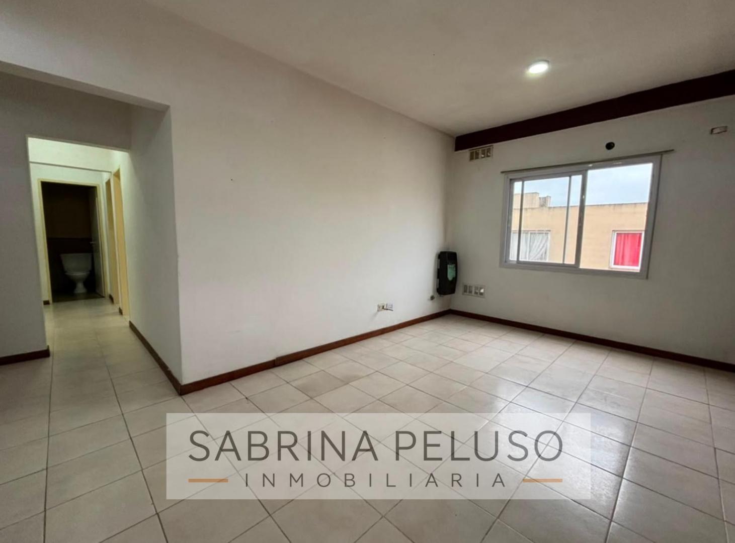 Foto de Venta Departamento 3 ambientes con cochera en Moreno, imagen 3