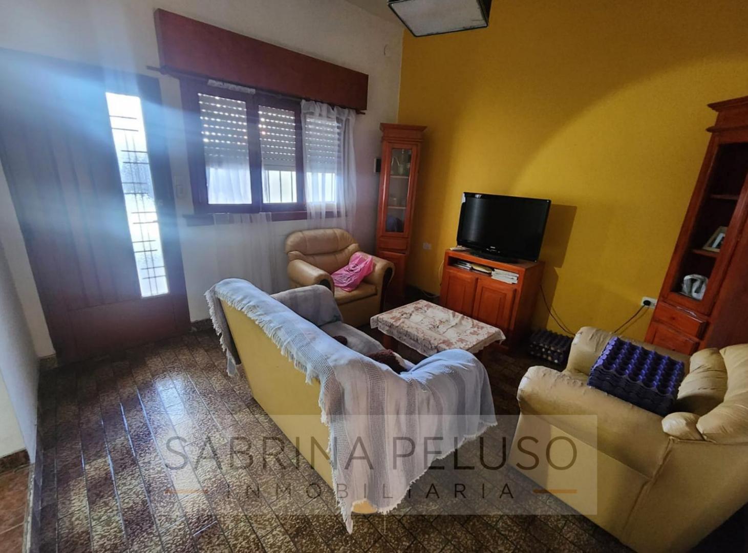 Foto de Casa en venta en Castelar Norte, imagen 1