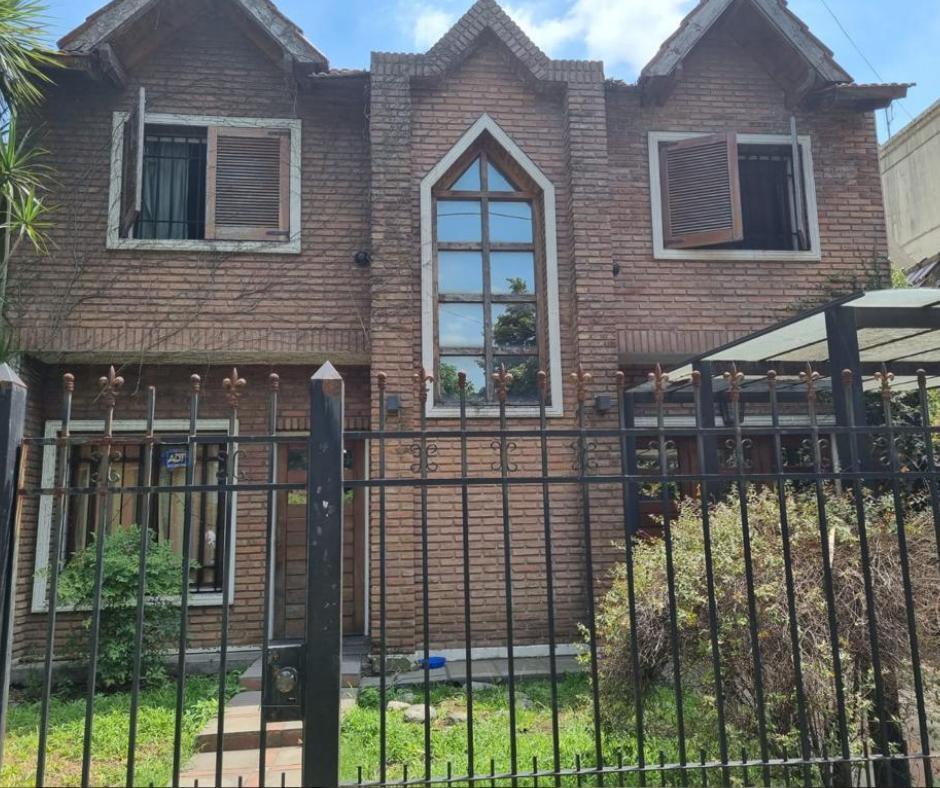 Foto de Venta Casa Ituzaingo, imagen 1