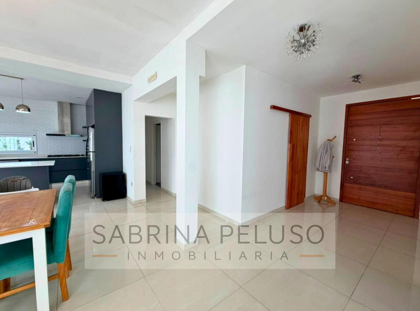 Foto de Casa 4 ambientes en venta en Prados del Oeste, imagen 2