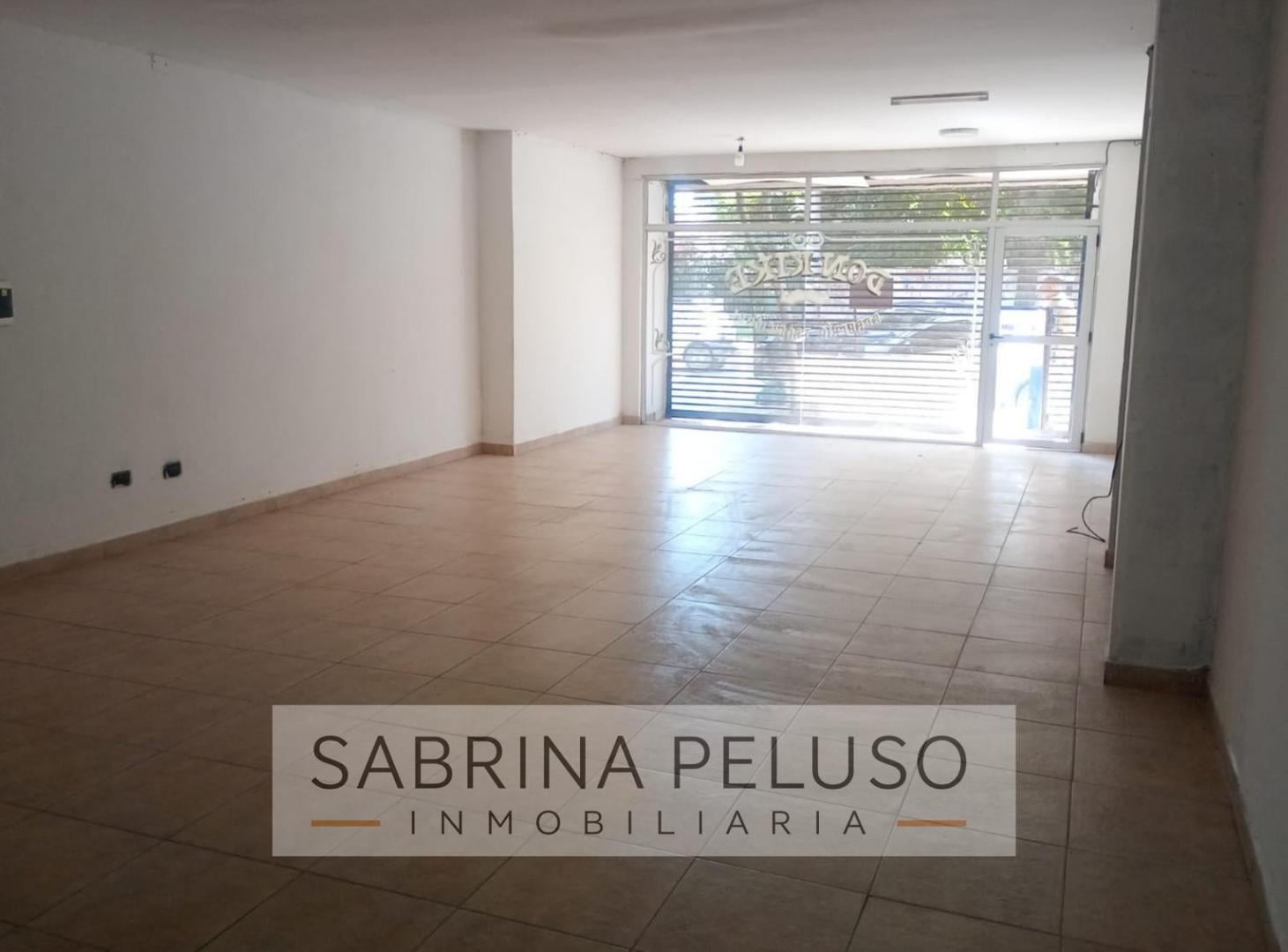 Foto de Local 60m2 En Venta Moreno Centro Lado Sur - A 400m Estación, imagen 4