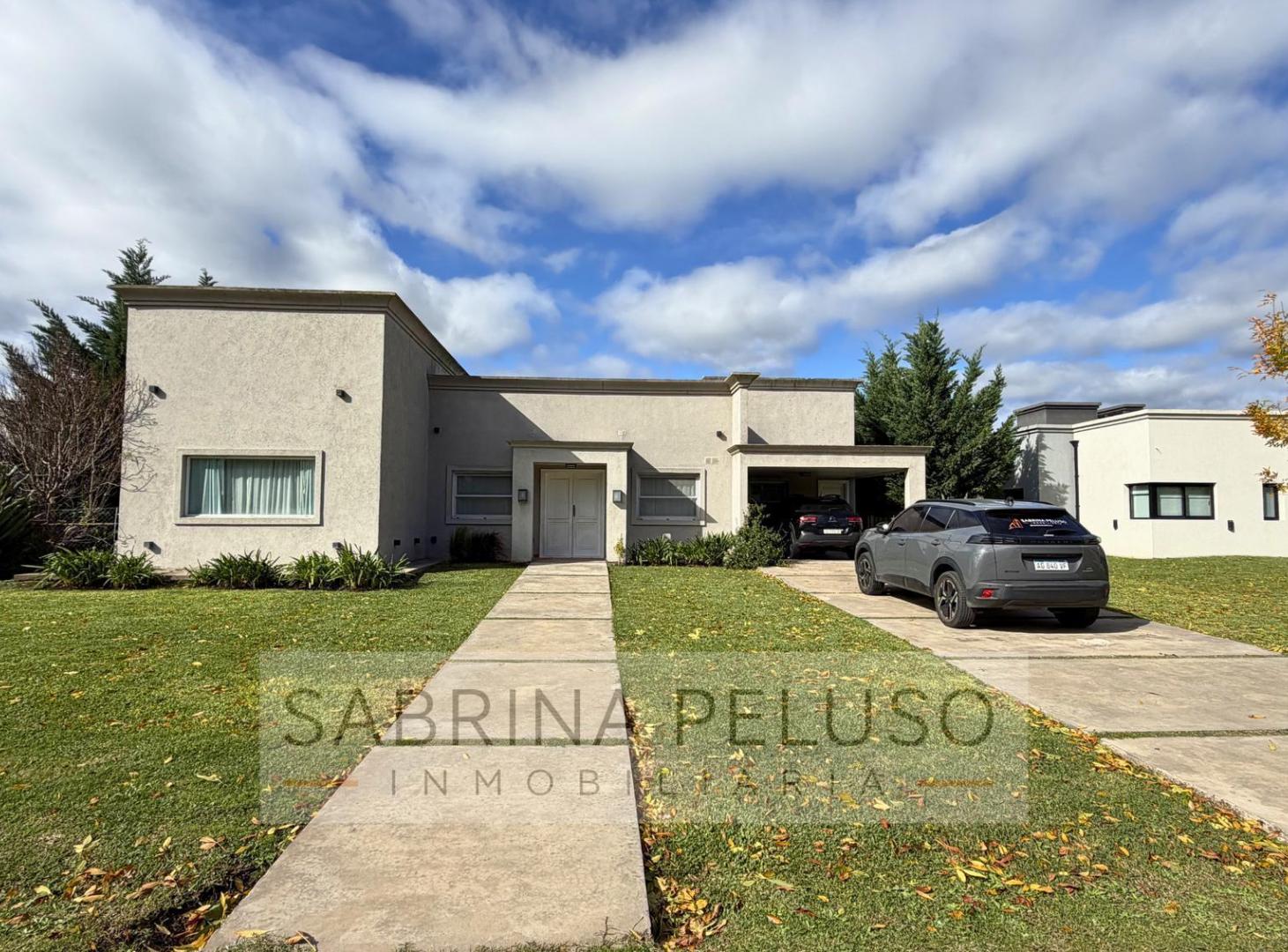 Foto de Casa en Venta en Prados del Oeste I | 3 Dormitorios, Suite, Pileta y, imagen 2