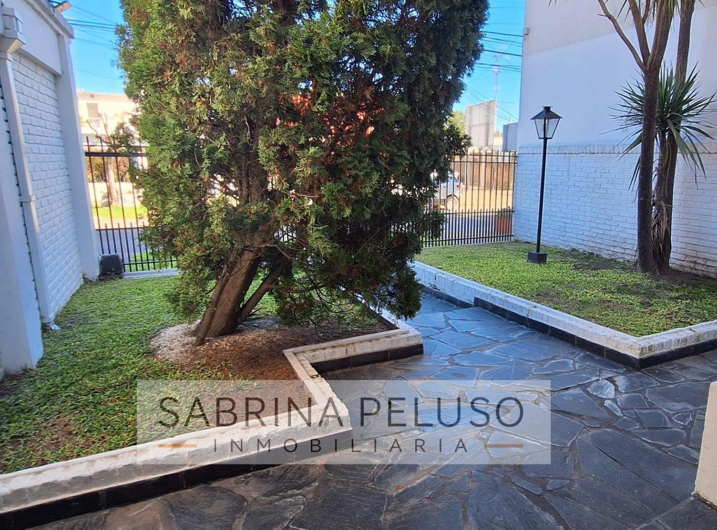 Foto de Venta Casa Moreno, imagen 1