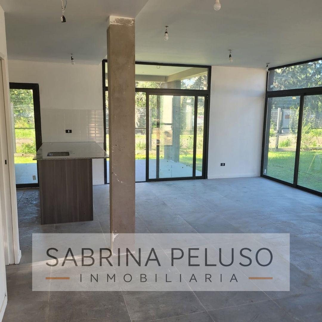 Foto de venta Casa Minimalista de 4 amb en Complejo Cerrado Altos del Monte, imagen 4