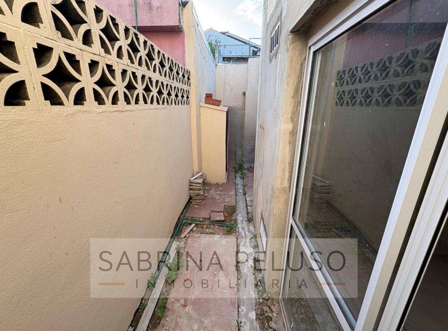 Foto de Casa en Ph 3 ambientes en VENTA a refaccionar en Haedo Norte, imagen 4
