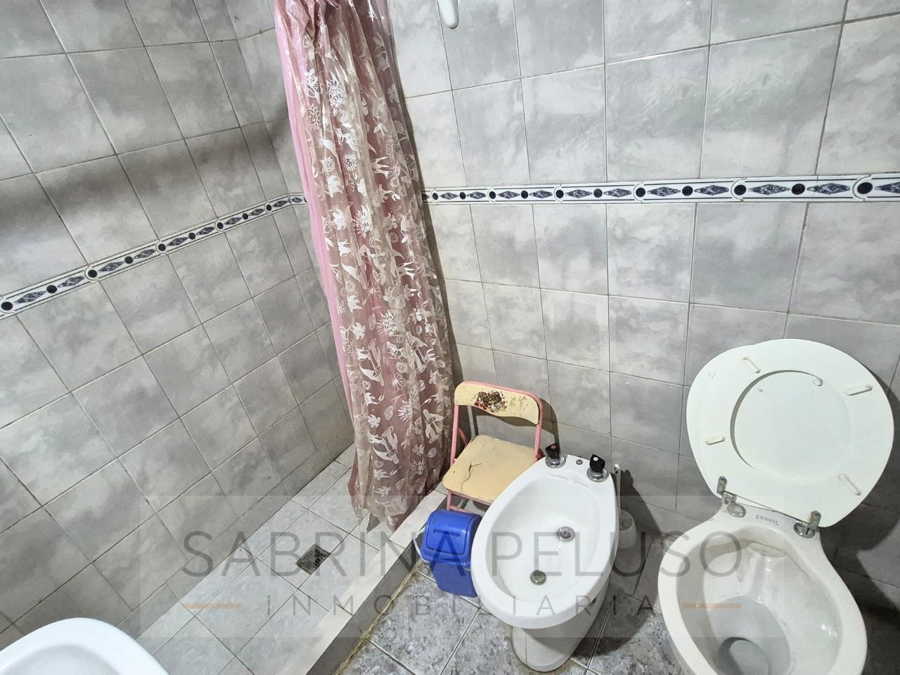 Foto de Casa con 2 Departamentos en Venta Moreno Ideal Inversión, imagen 3