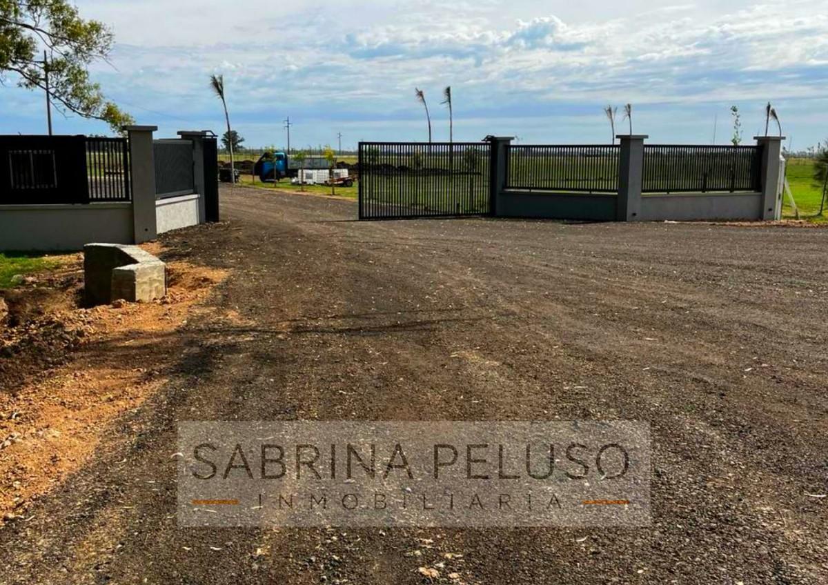 Foto de VENTA TERRENO Barrio Cerrado, imagen 4