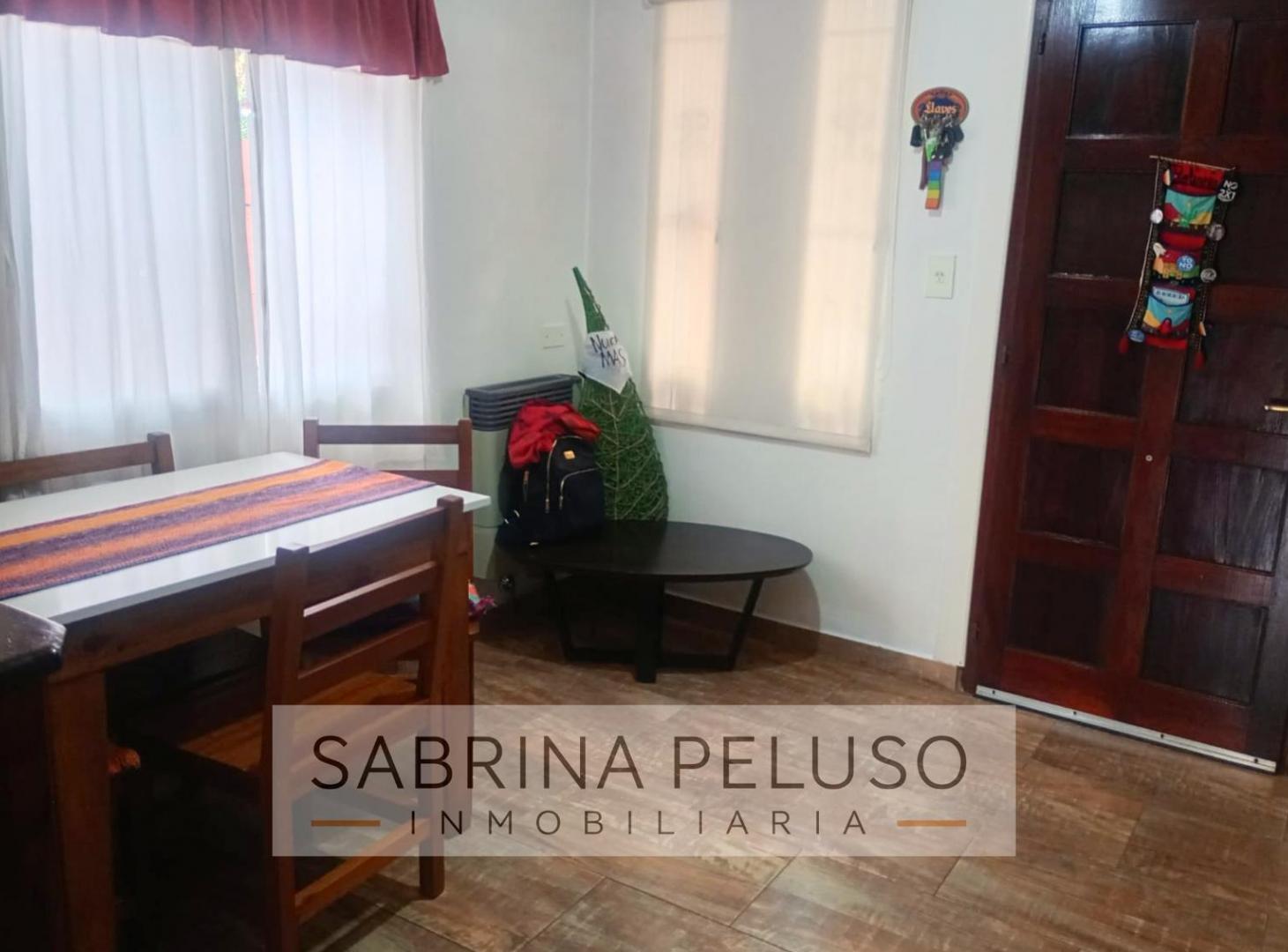 Foto de ALQUILER Casa 3 Amb. con cochera- Francisco Álvarez-Moreno, imagen 2