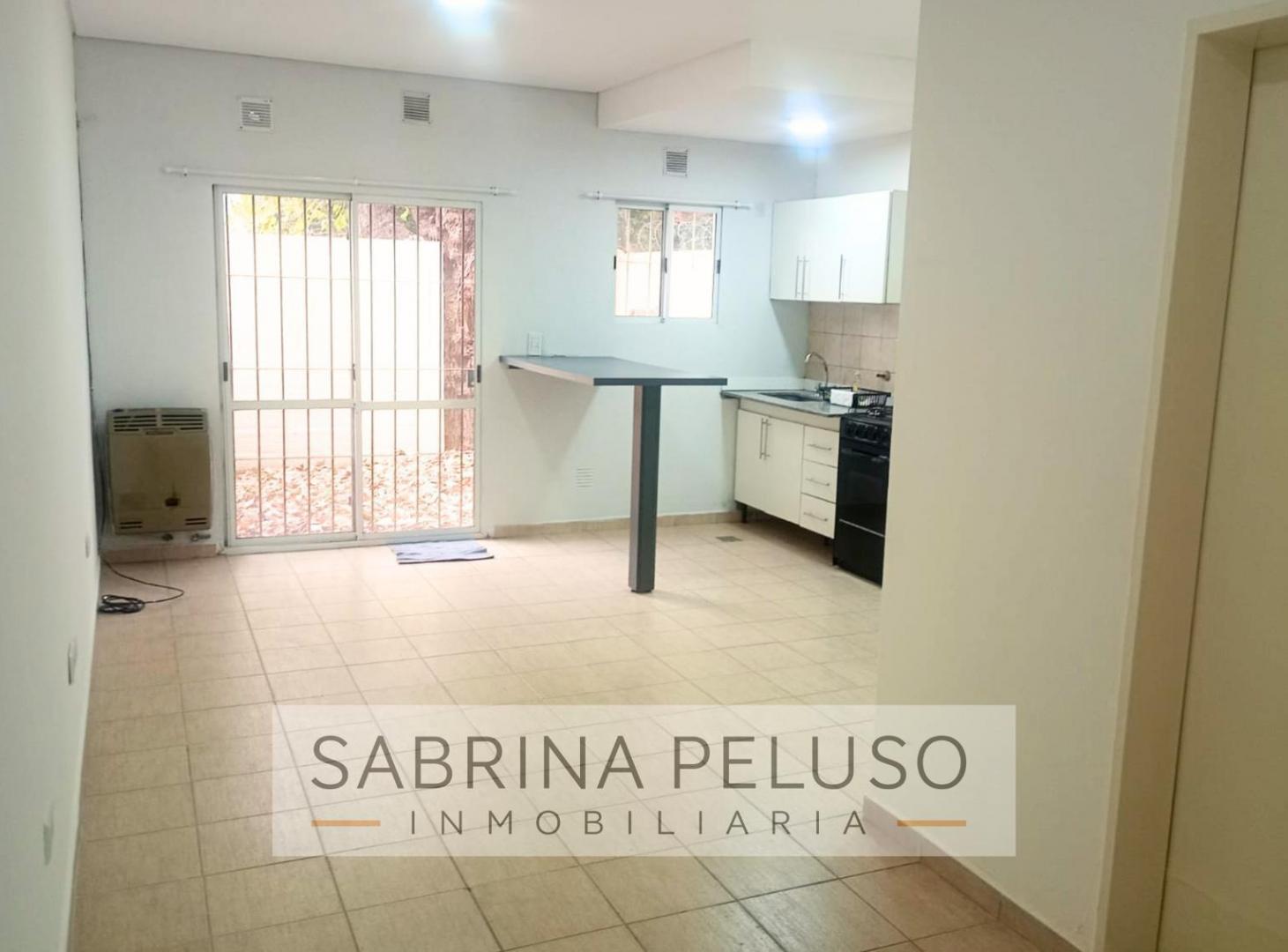 Foto de ALQUILER Departamento 2 amb. EN PLANTA BAJA-Moreno LADO SUR, imagen 2
