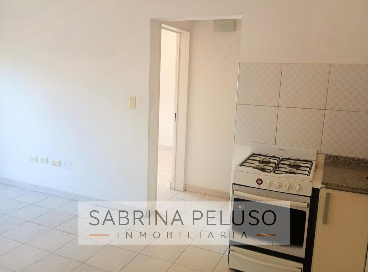 Foto de ALQUILER Departamento 2 Ambientes -Moreno Centro/Lado Sur, imagen 3
