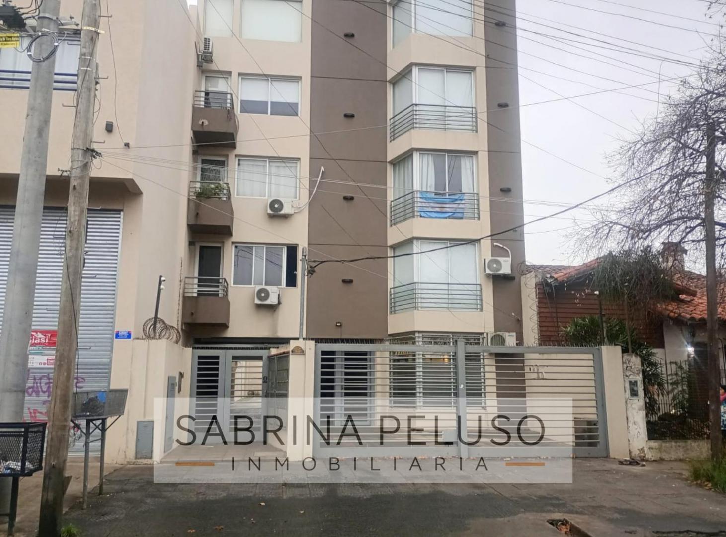 Foto de Alquiler Monoambiente- Moreno Centro Lado Sur, imagen 3