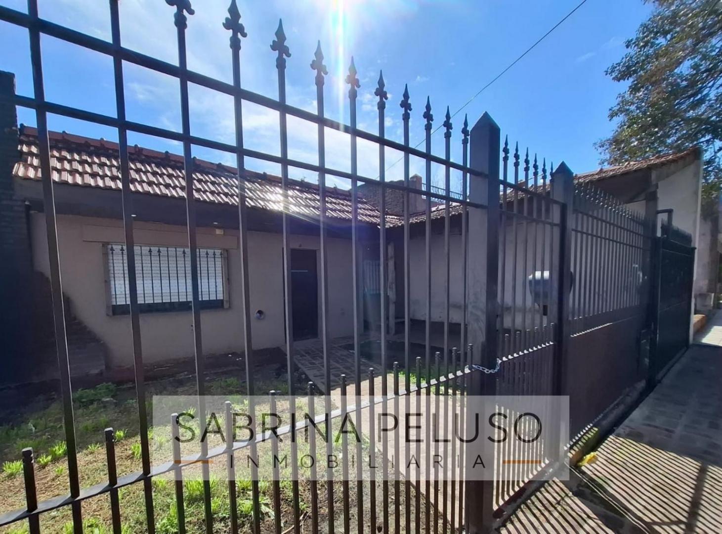 Foto de Venta casa Ituzaingo con pileta, imagen 2