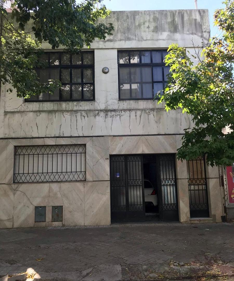 Casa en Pasco al 600 - Oportunidad!!!!!