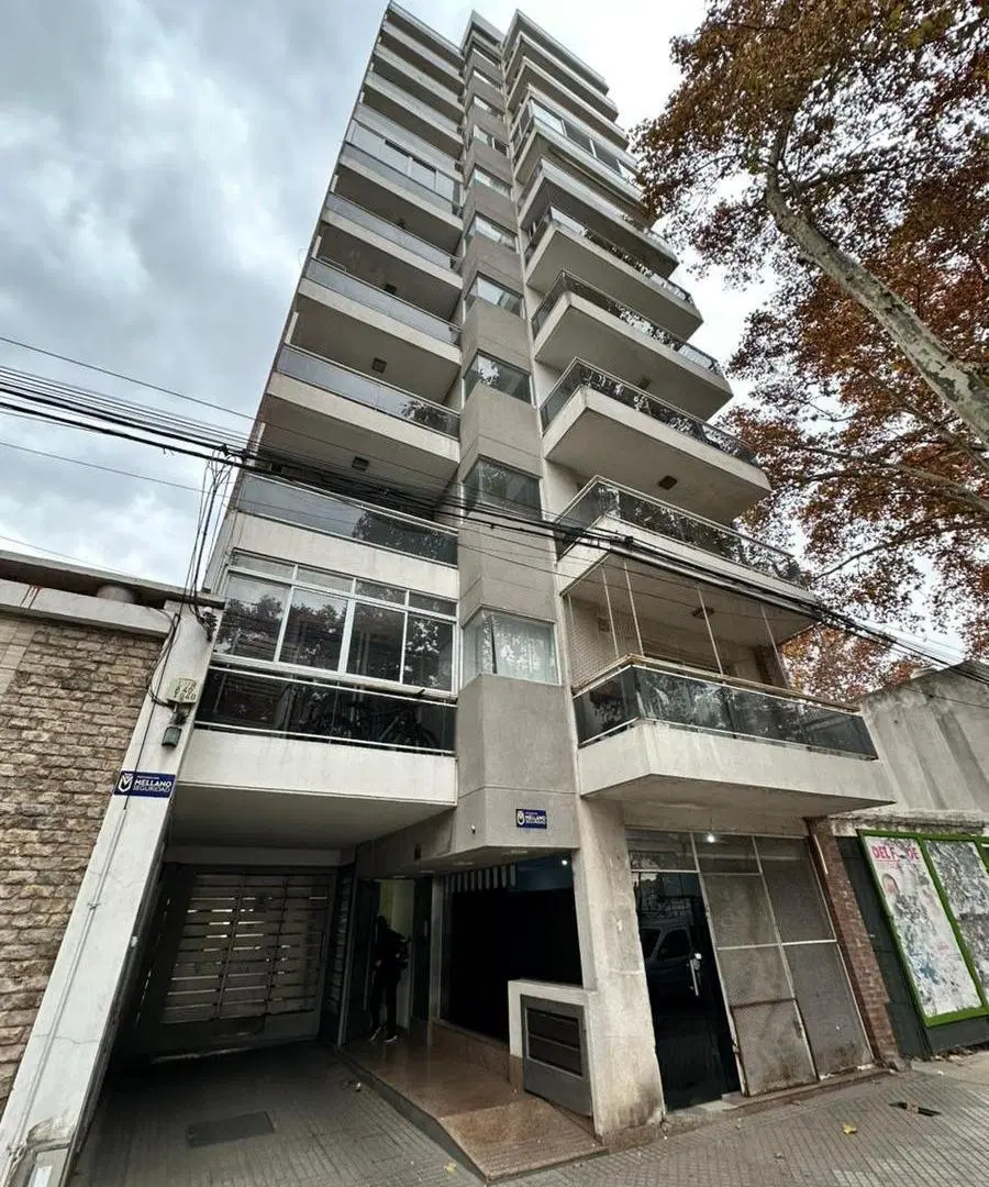 Departamento en Jorge cura 4