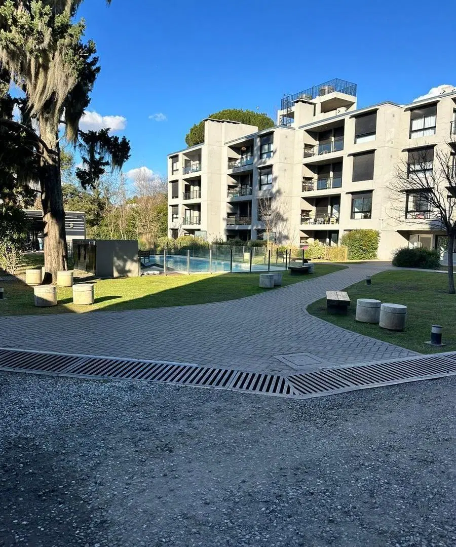 Departamento en Ayres de Fisherton 2