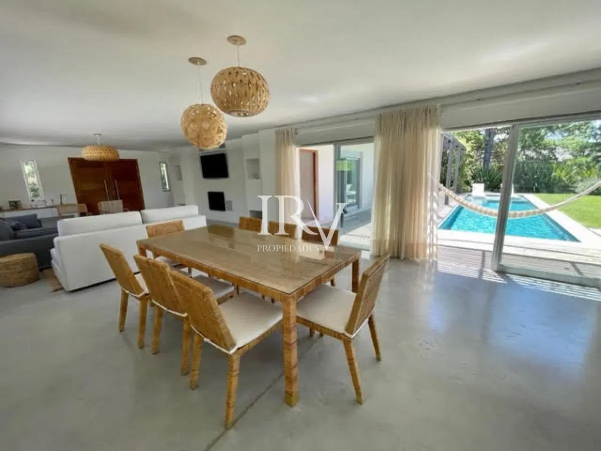 Casa Nueva en Barrio Cerrado de Punta del Este 3